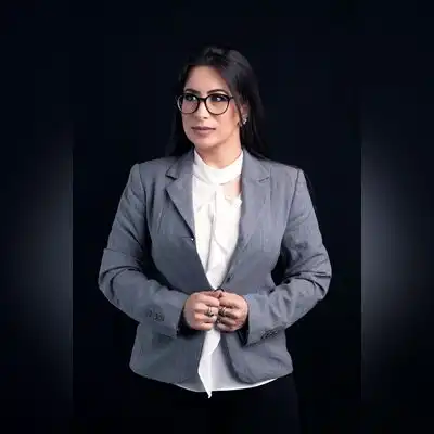 贺华航
